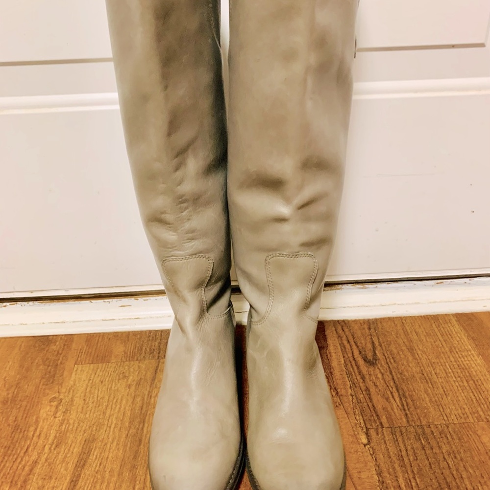 HOST PICK! ❤️❤️ Sam Edelman Penny Gray Leather Riding Boots